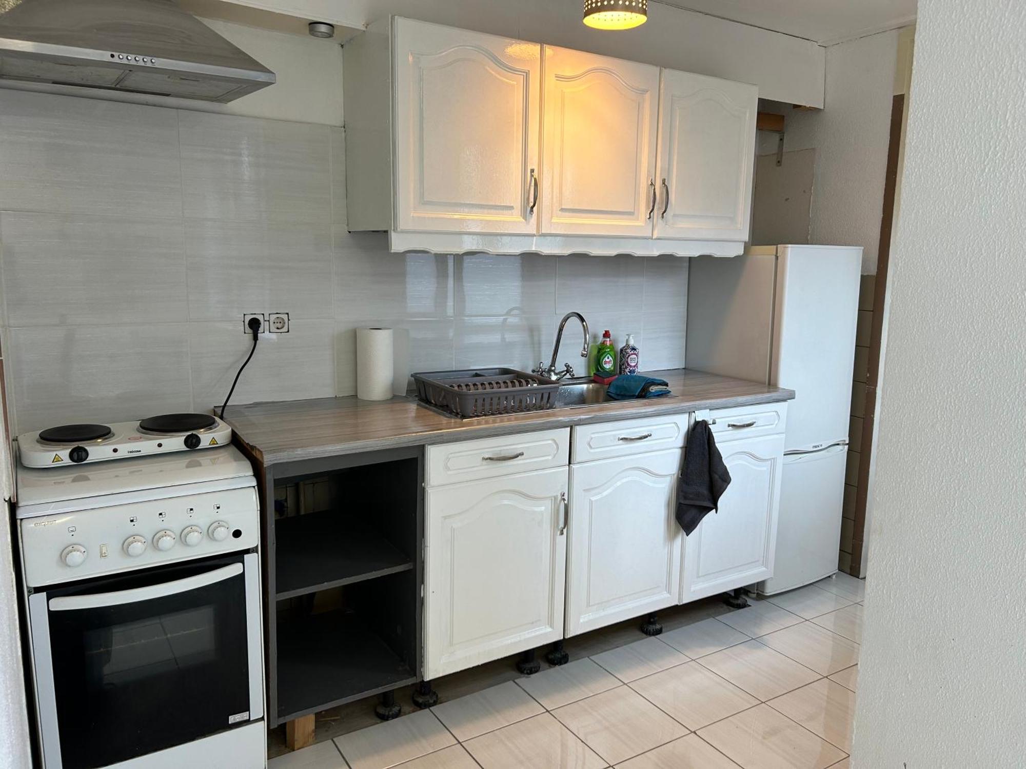 Gorgeous & Spacious House In Heart Of Terneuzen! Homestay
